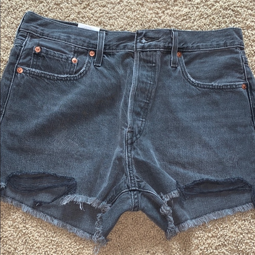 Faded Black Levi’s - Picture 1 of 4
